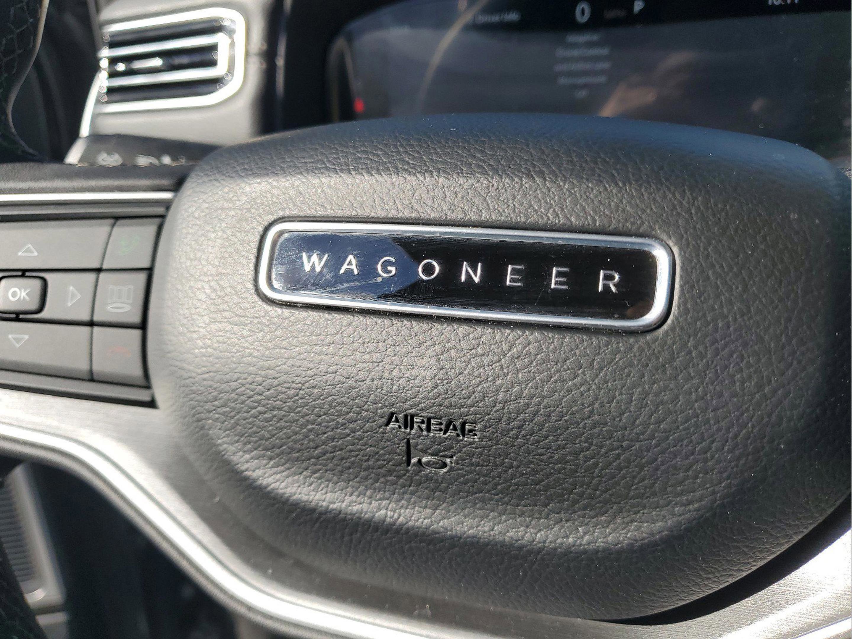 Certified 2025 Jeep Wagoneer Series II image 28
