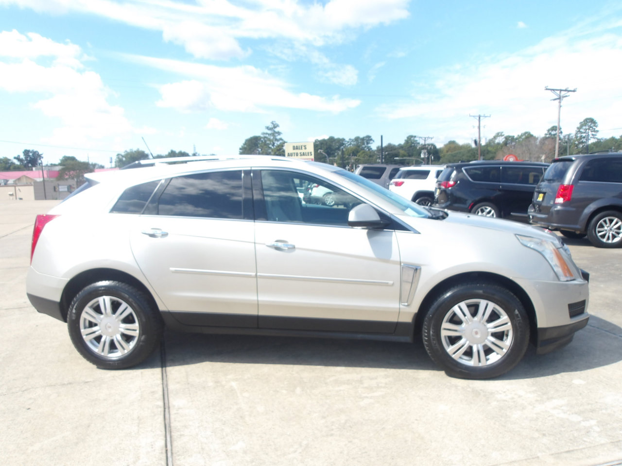 Used 2013 Cadillac SRX Luxury w/ Driver Awareness Package image 5