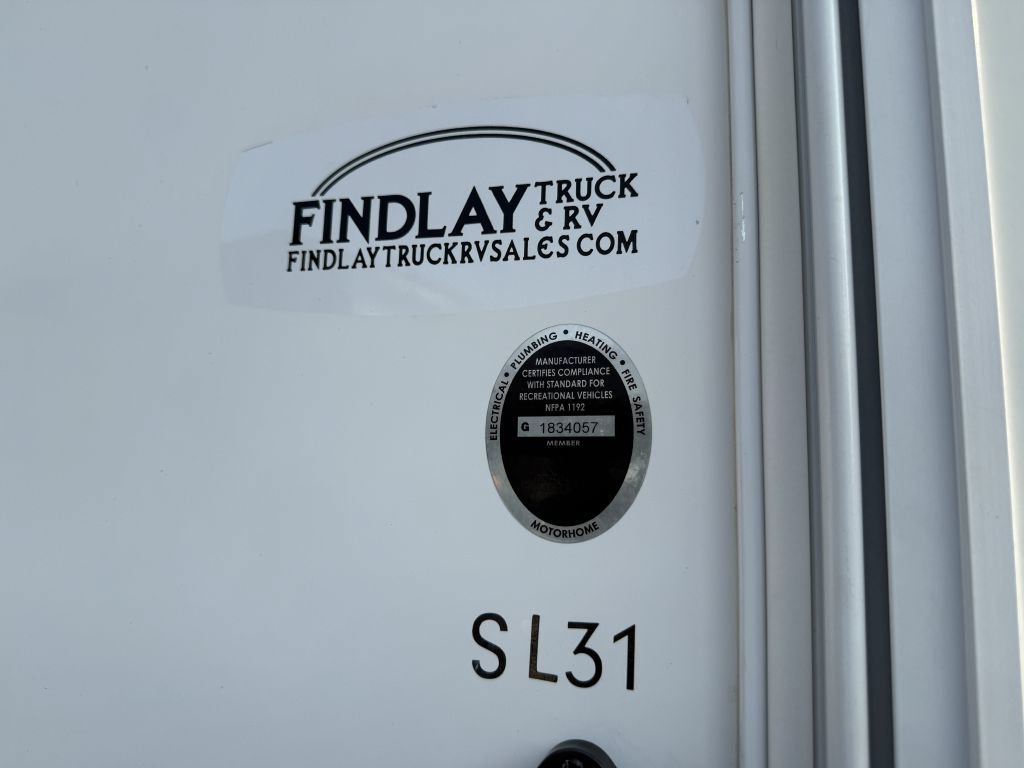 Used 2021 Ford E-450 and Econoline 450 Super Duty w/ Motorhome Prep Package RWD image 21