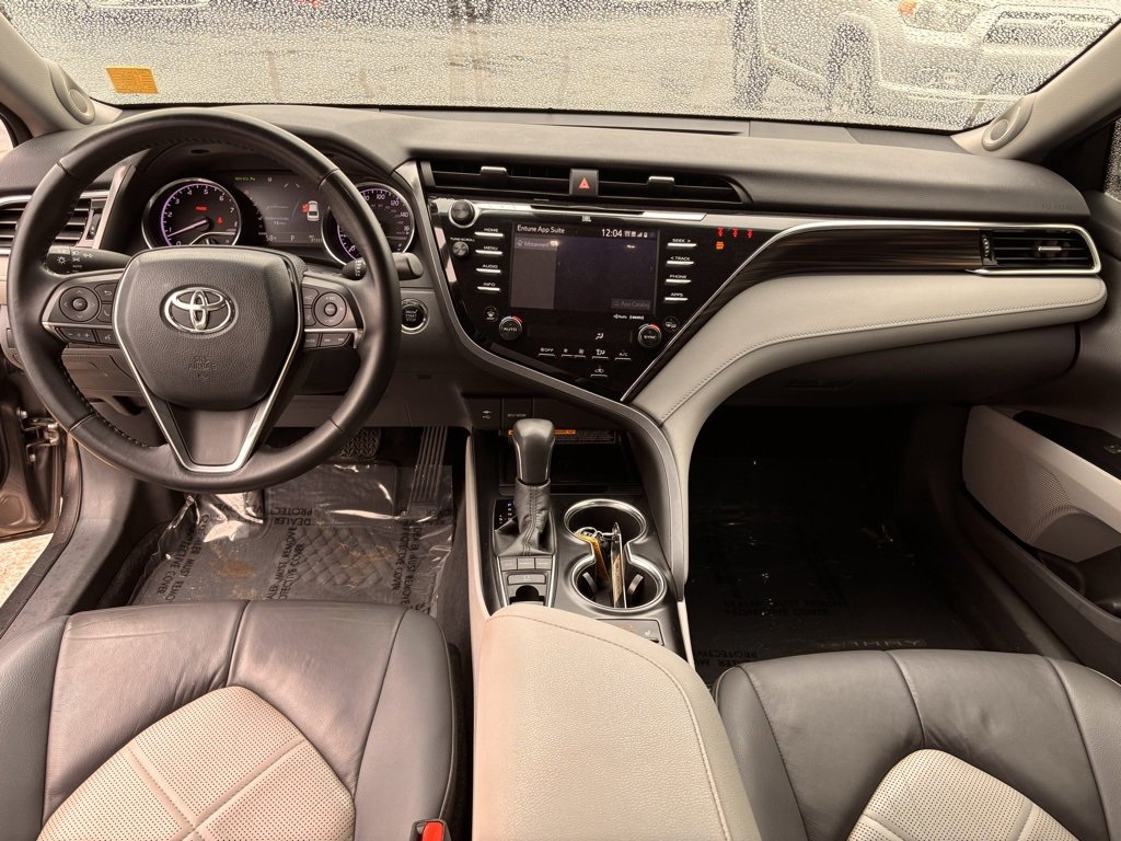 Used 2018 Toyota Camry XLE w/ Audio Package image 8