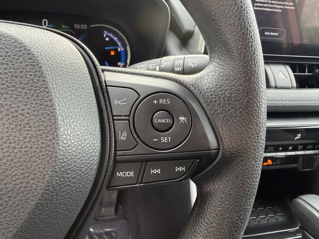 Certified 2025 Toyota RAV4 XLE image 30