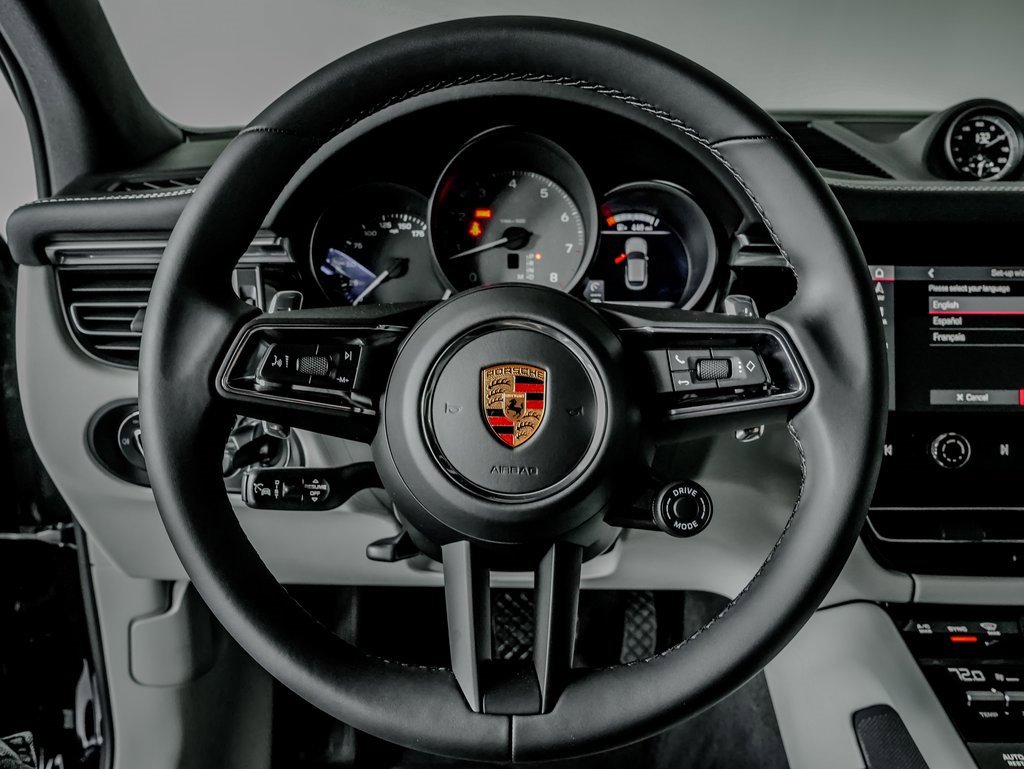 New 2026 Porsche Macan S image 18
