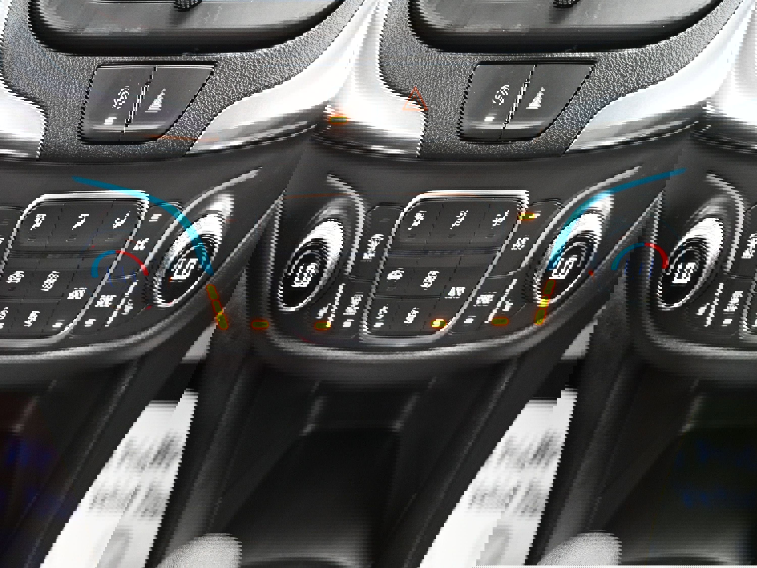 Used 2024 Chevrolet Equinox LT image 18