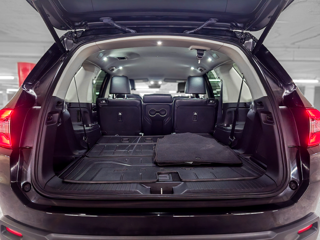 Used 2023 Honda Pilot EX-L image 8