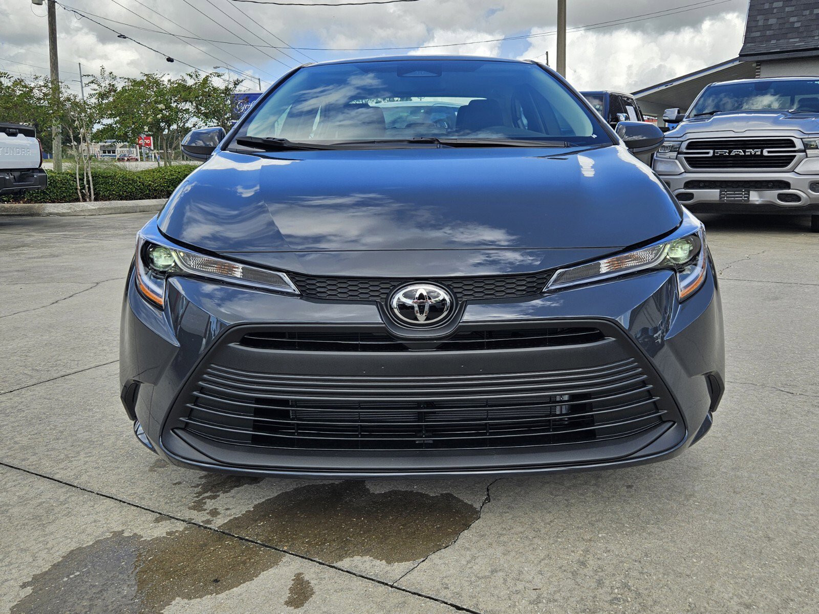 New 2026 Toyota Corolla LE image 2