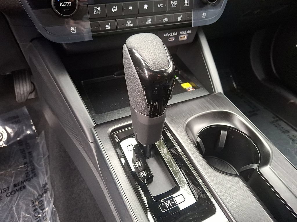 New 2026 Subaru Outback Touring XT AWD/4WD image 17