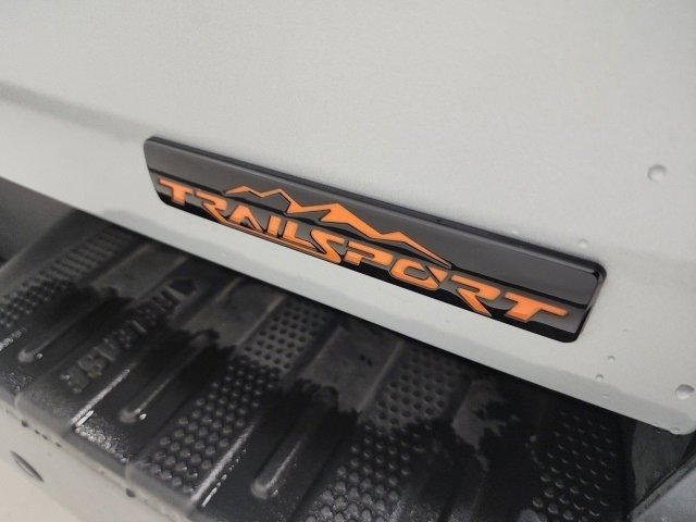 Used 2025 Honda Ridgeline TrailSport image 14