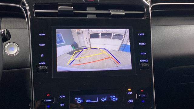 Used 2023 Hyundai Tucson SEL w/ Convenience Package FWD image 14