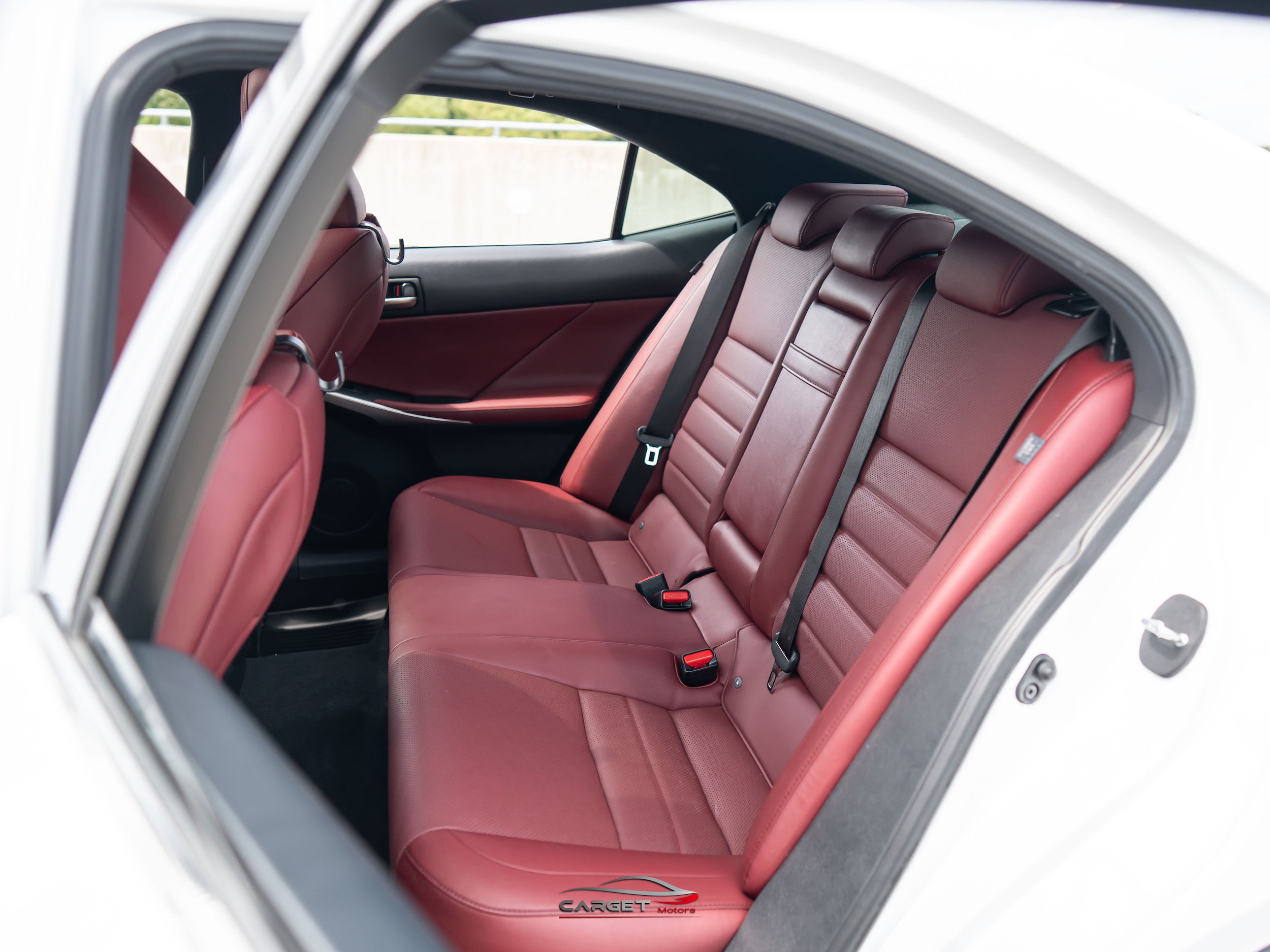 Used 2019 Lexus IS 300 F Sport w/ F Sport Package RWD image 19