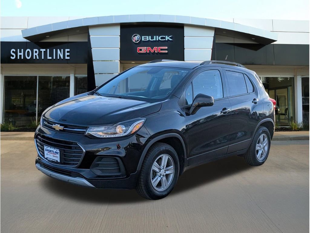Used 2022 Chevrolet Trax LT w/ LT Convenience Package image 7