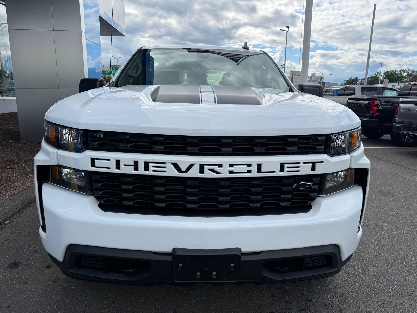 Used 2022 Chevrolet Silverado 1500 Custom w/ Rally Edition AWD/4WD image 5