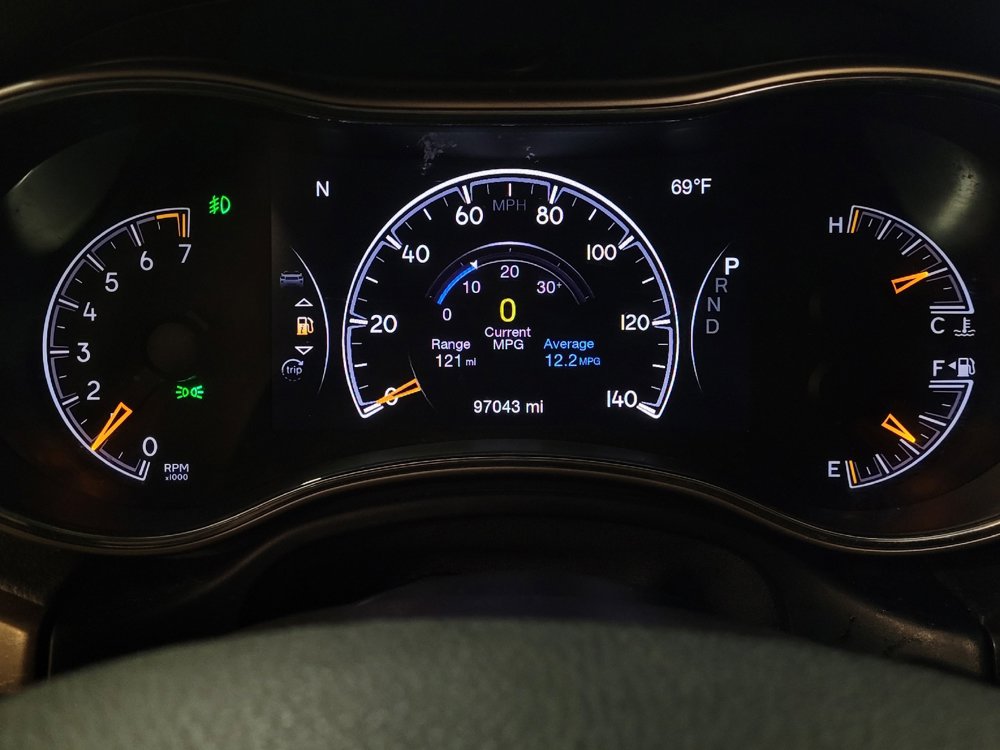 Used 2016 Jeep Grand Cherokee Limited image 23