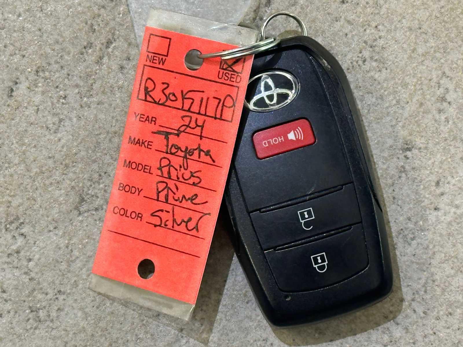 Used 2024 Toyota Prius Prime FWD image 39