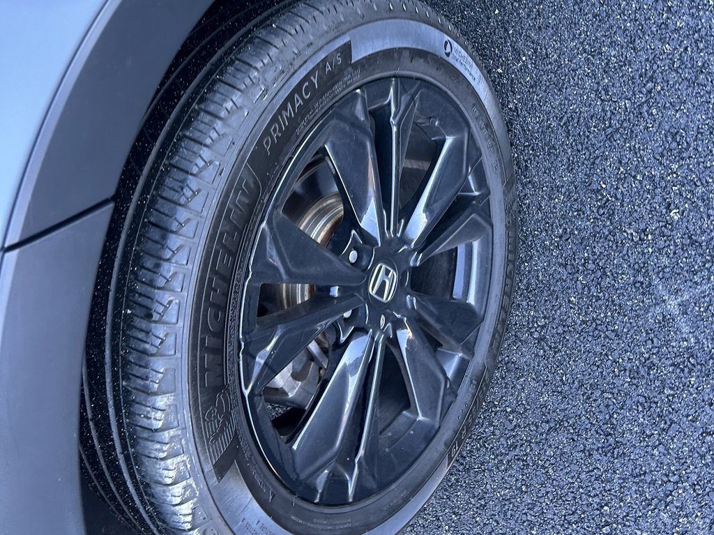 Used 2023 Honda CR-V Sport Touring image 21