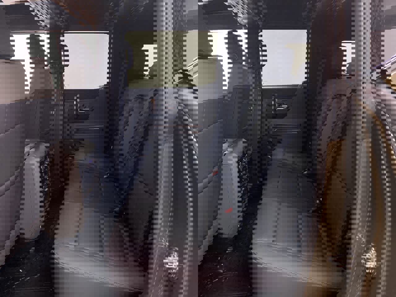 Used 2025 GMC Hummer EV 3X w/ LPO, Illumination Package image 16