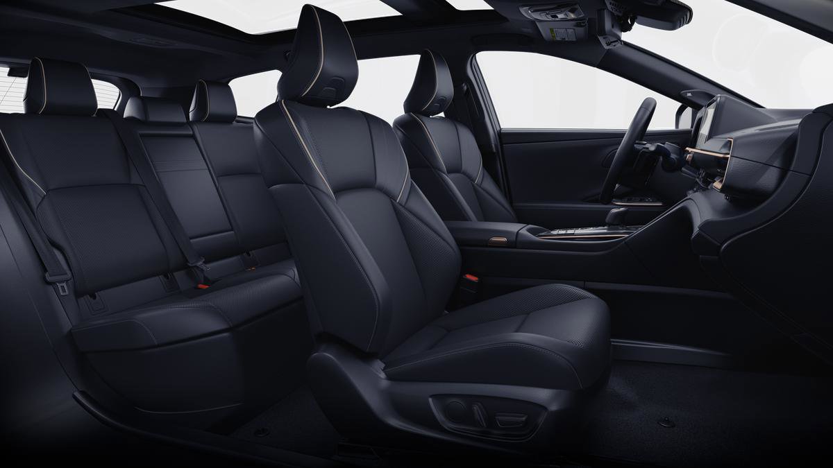 New 2025 Toyota Crown Signia Limited w/ Advanced Technology Package image 20