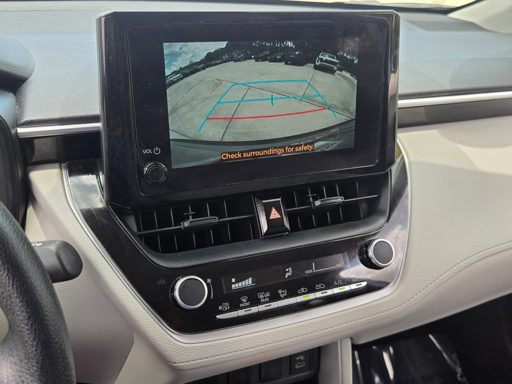 Used 2023 Toyota Corolla Cross L FWD image 19