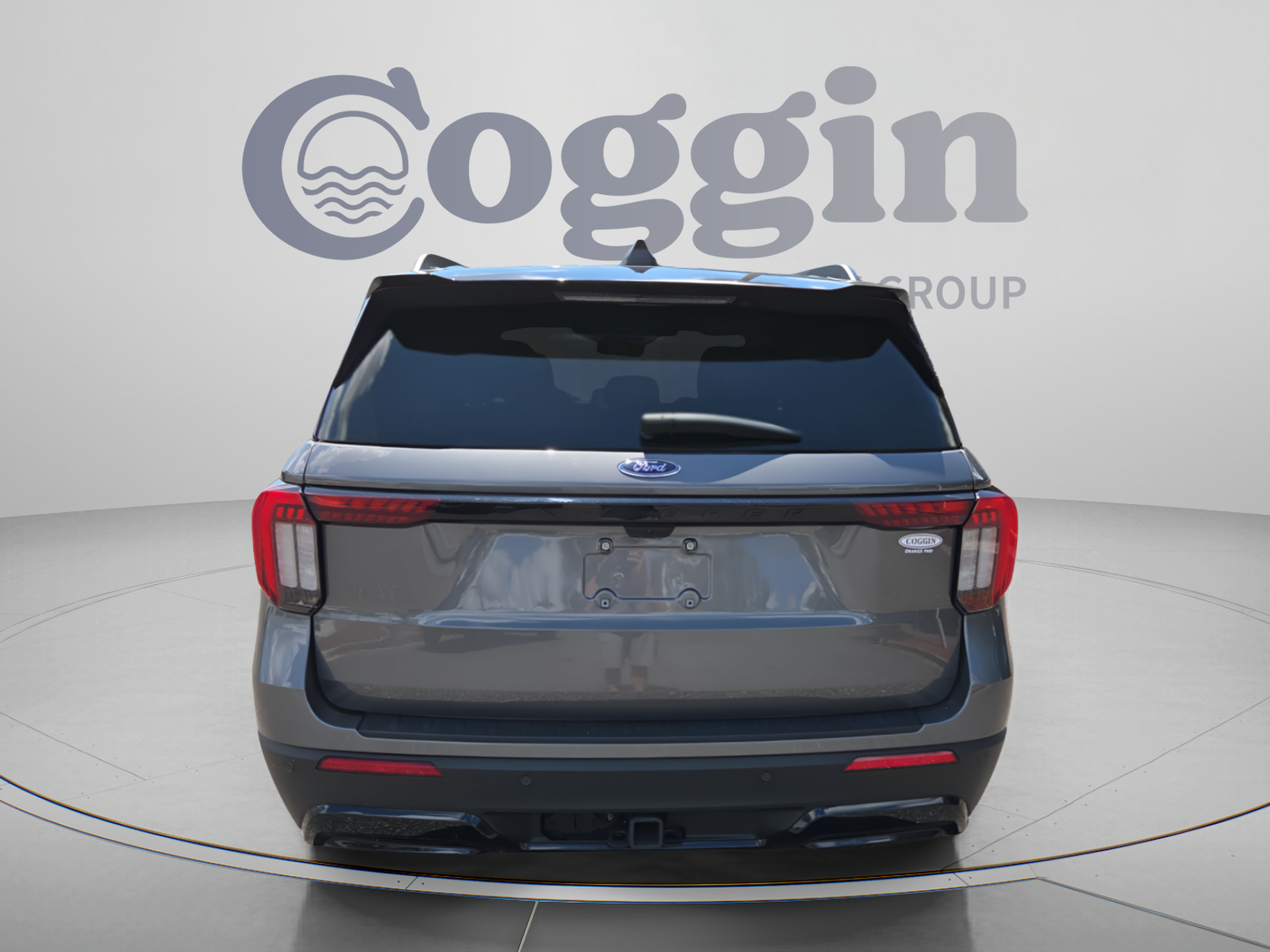 Used 2025 Ford Explorer ST-Line w/ Premium Package RWD image 4