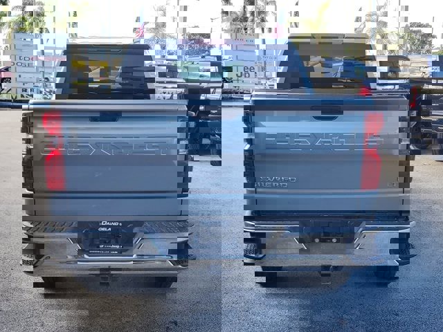 Used 2025 Chevrolet Silverado 1500 LT image 6