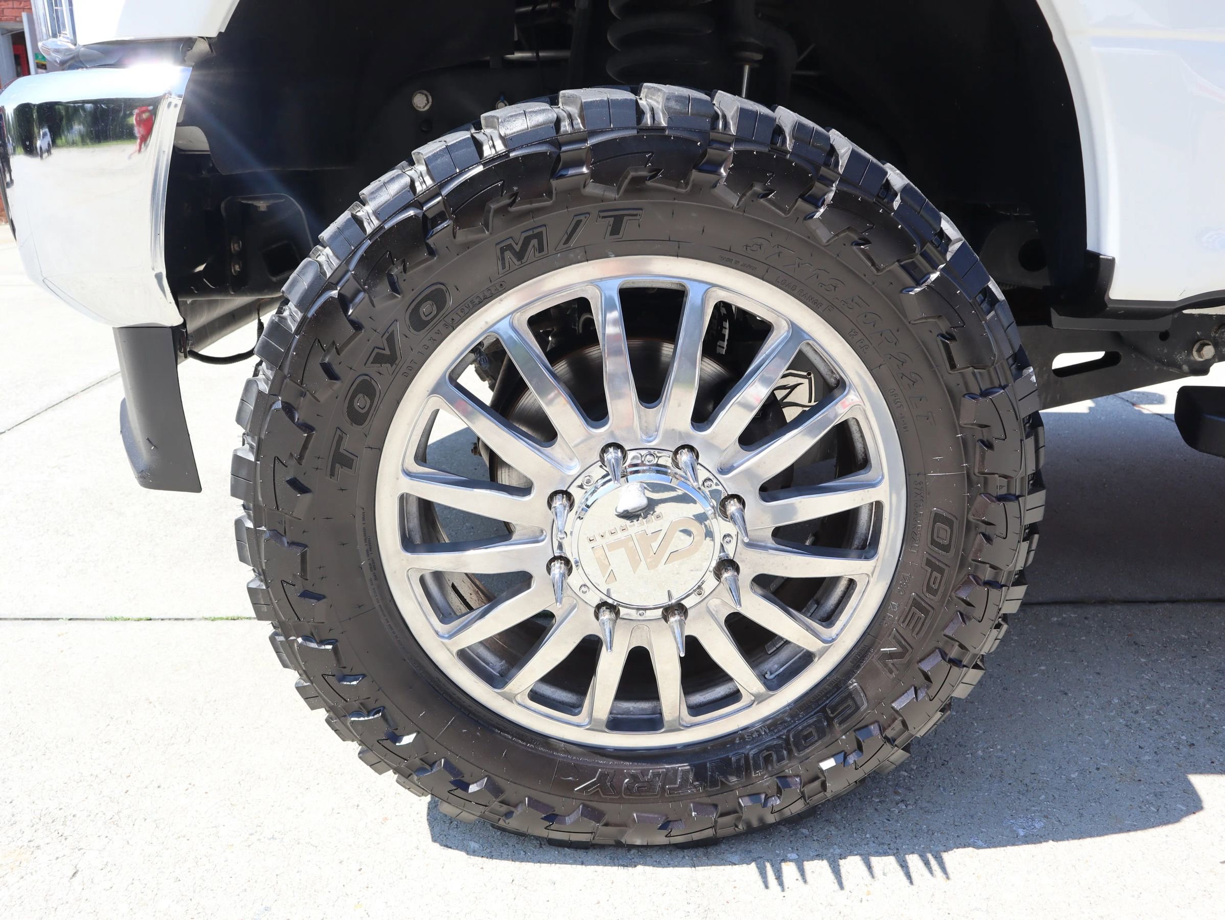 Used 2021 Ford F350 Lariat w/ Lariat Ultimate Package image 10