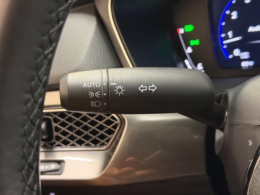 Used 2025 Acura Integra FWD image 21