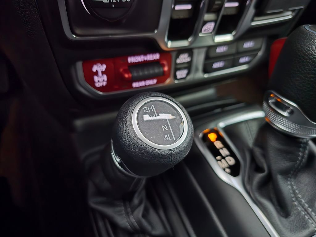 Used 2025 Jeep Gladiator Rubicon image 33