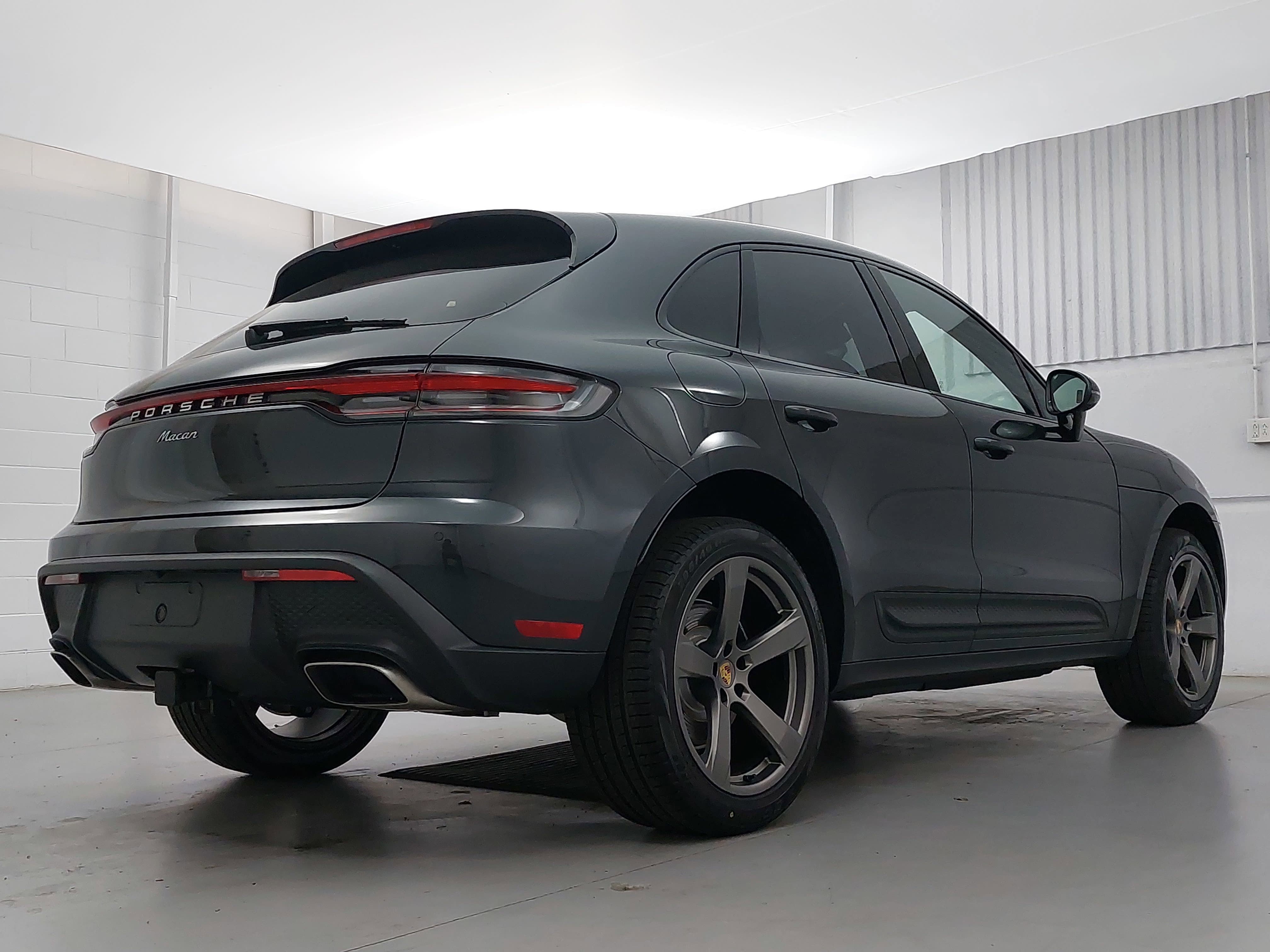 New 2026 Porsche Macan AWD/4WD image 7