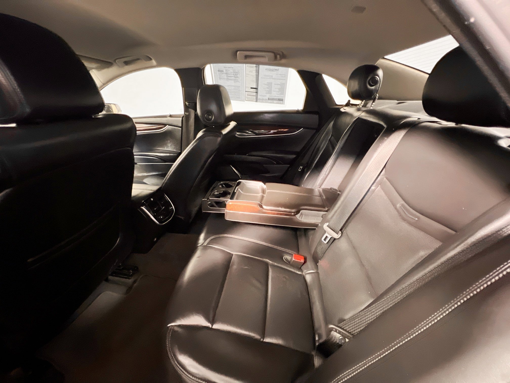 Used 2017 Cadillac XTS Luxury image 29
