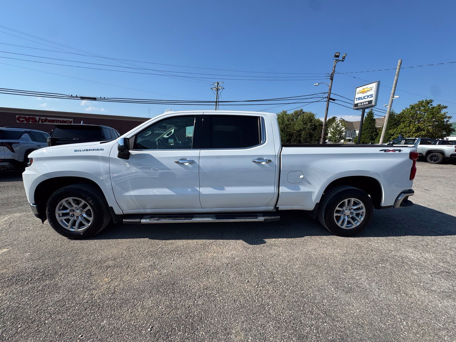 Used 2019 Chevrolet Silverado 1500 LTZ AWD/4WD image 3