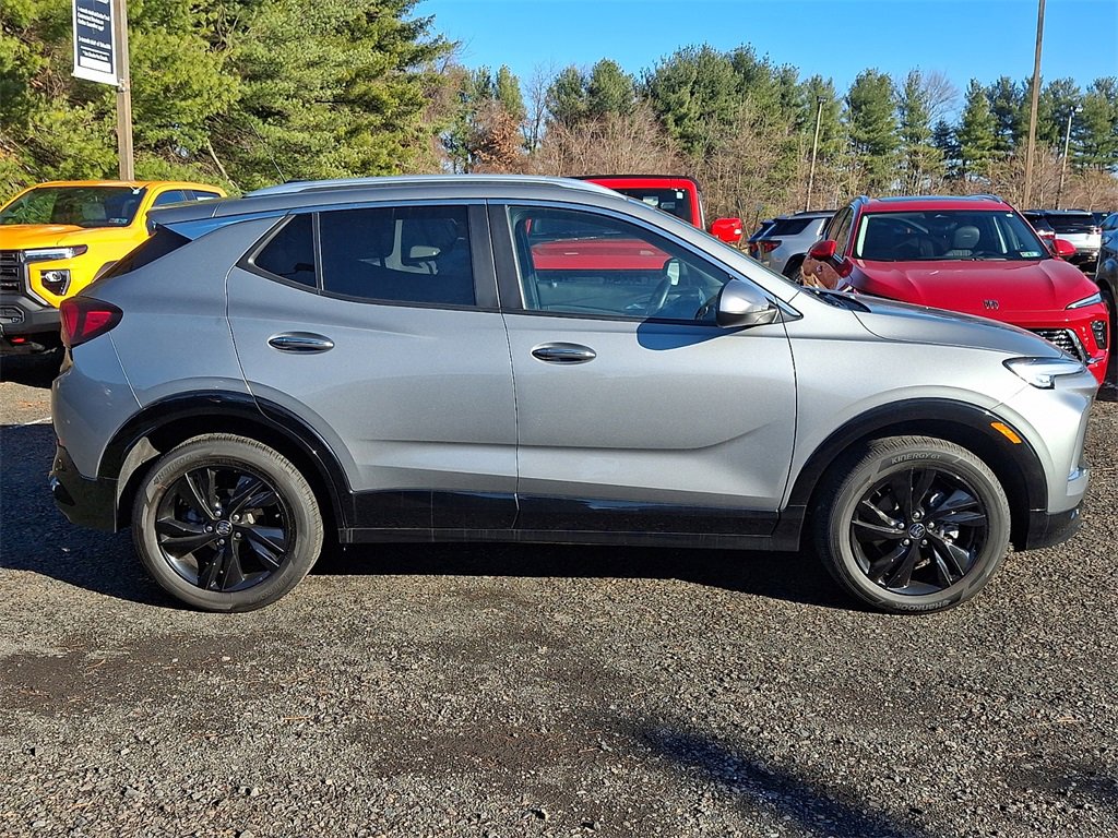 Certified 2024 Buick Encore GX Sport Touring image 7