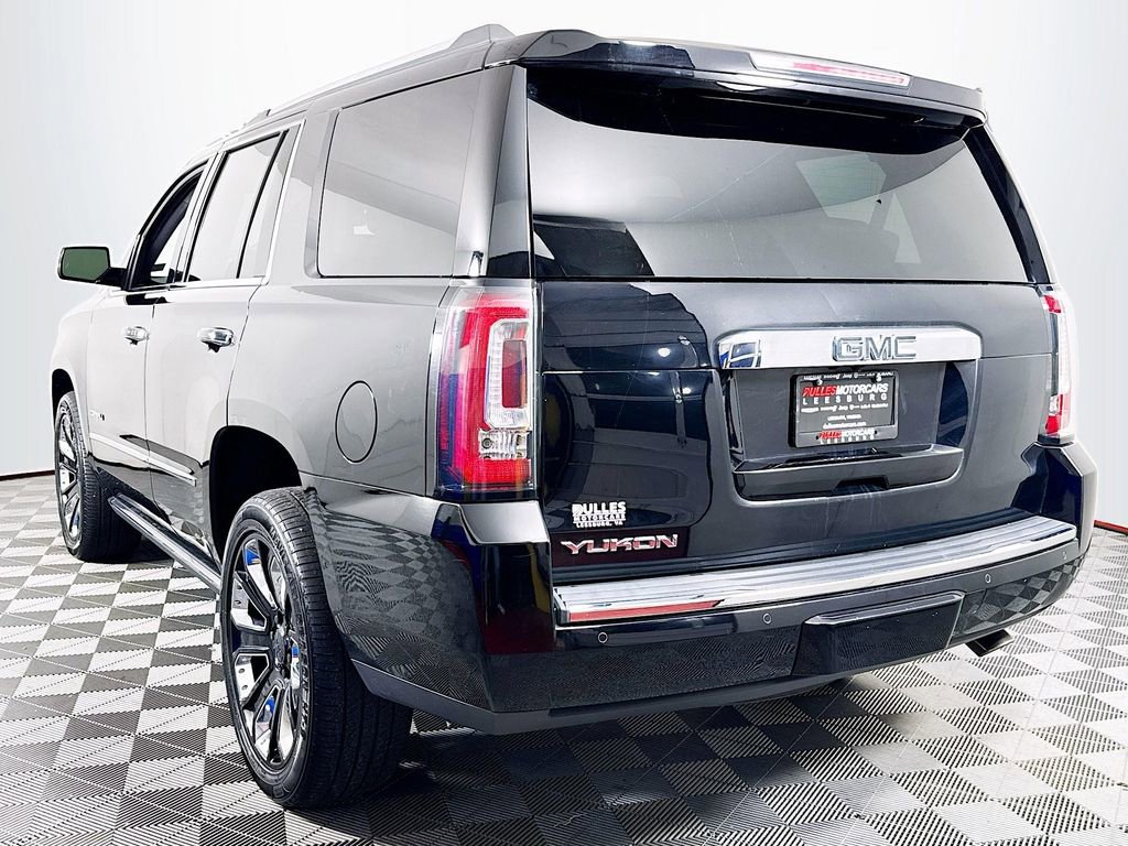 Used 2019 GMC Yukon Denali w/ Denali Ultimate Black Edition AWD/4WD image 29