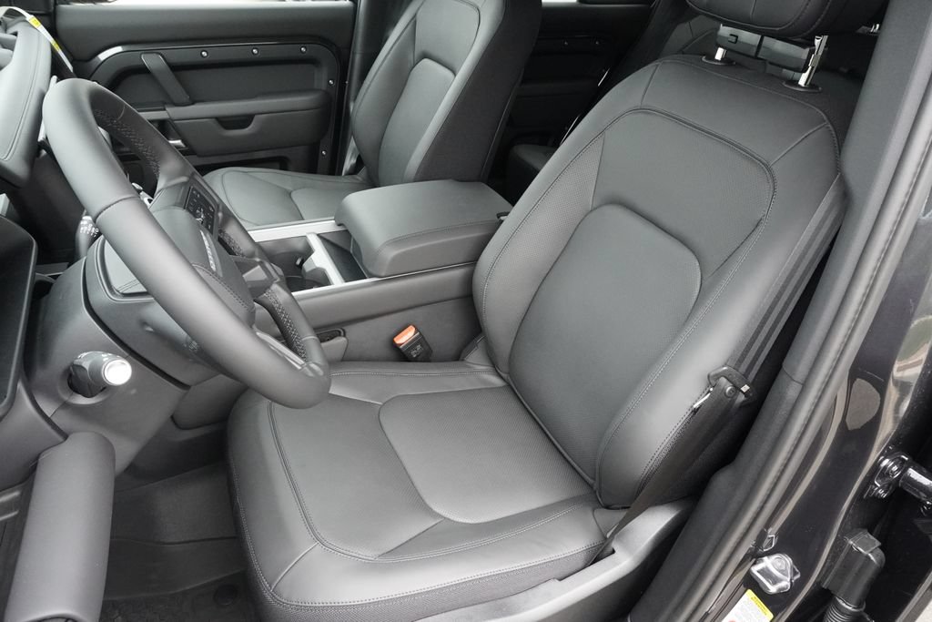 New 2026 Land Rover Defender 110 X AWD/4WD image 20
