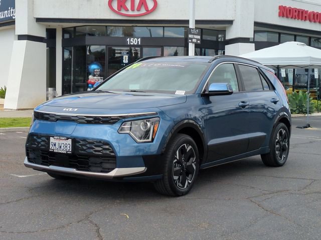 Certified 2024 Kia Niro Wind FWD image 7