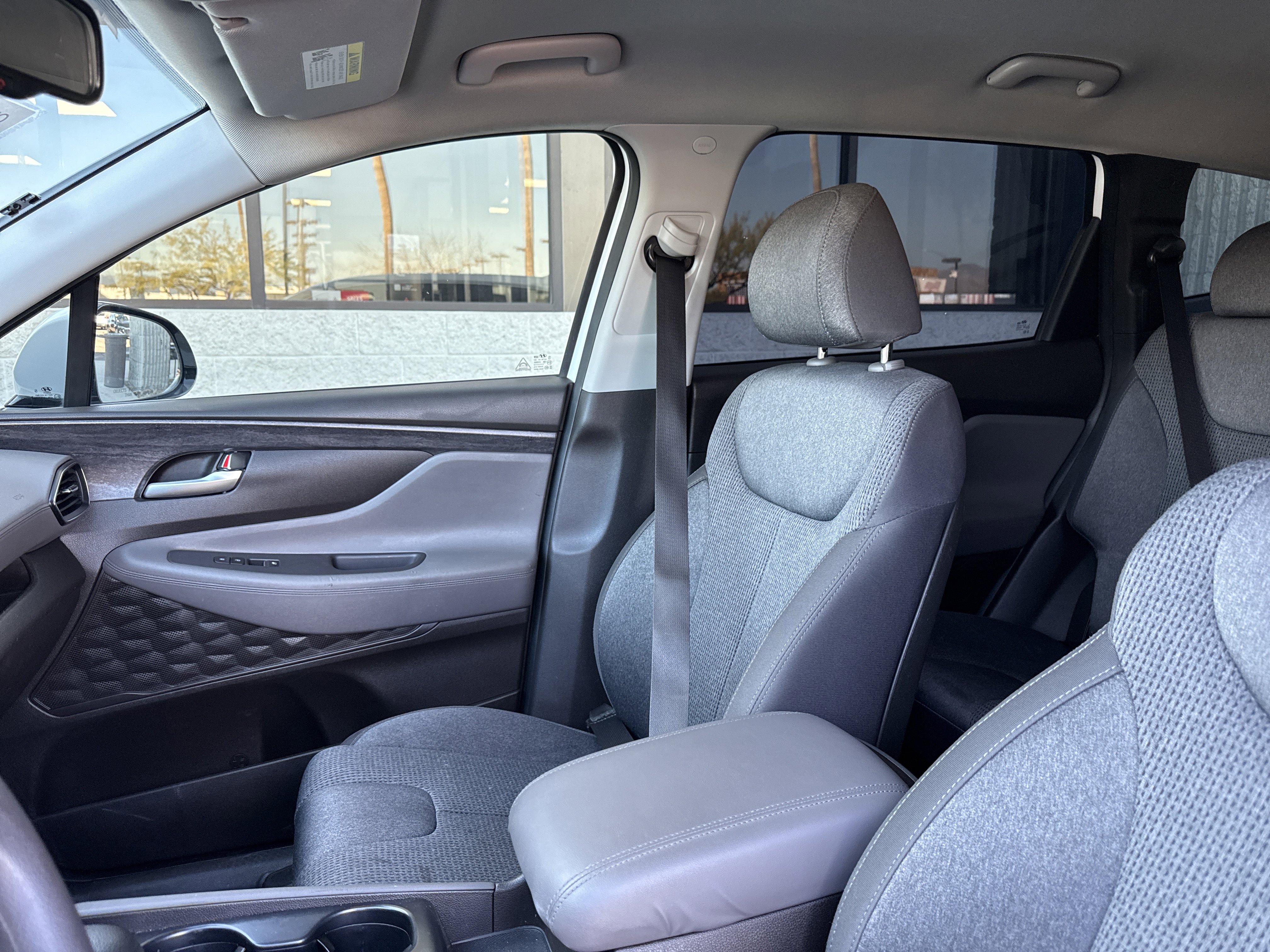 Used 2020 Hyundai Santa Fe SEL image 13