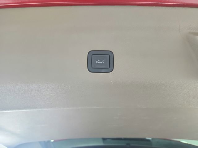Used 2025 GMC Yukon XL Denali w/ Sun & Power Step Package RWD image 52