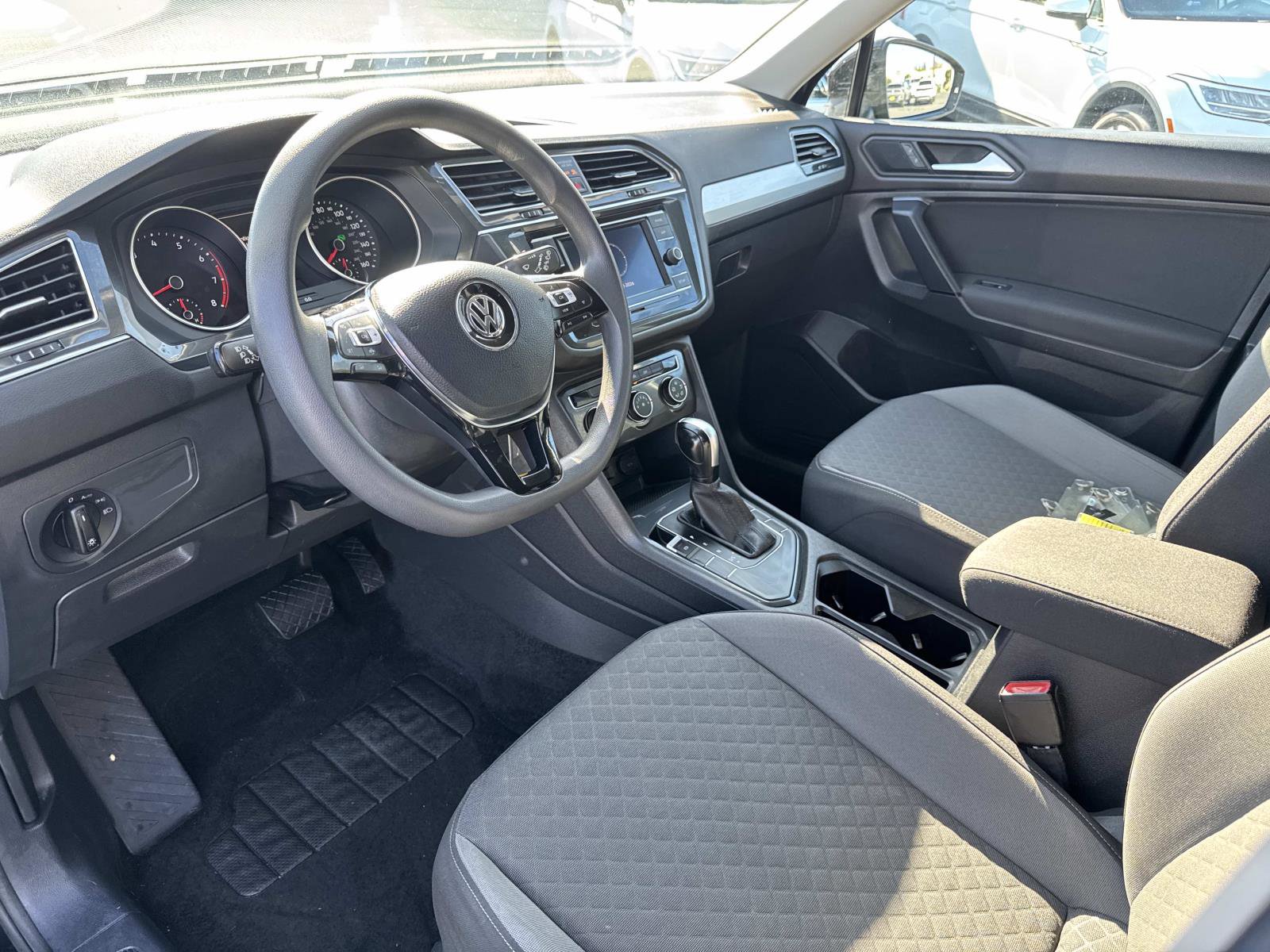 Used 2019 Volkswagen Tiguan S FWD image 12