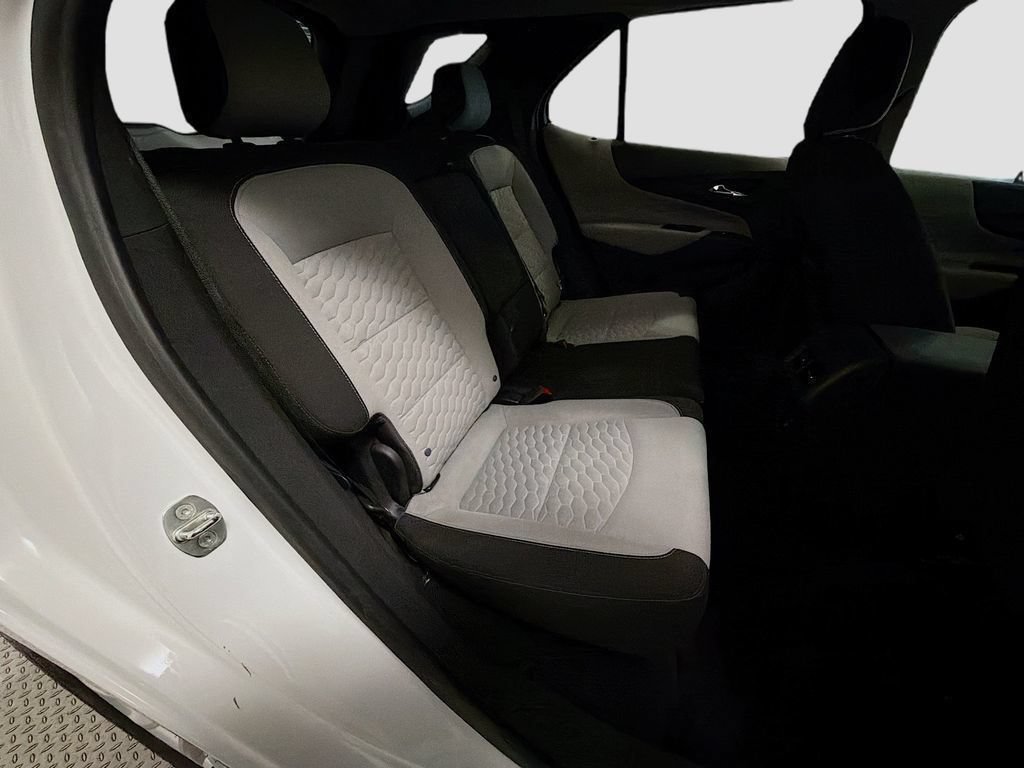 Used 2021 Chevrolet Equinox LT FWD image 39