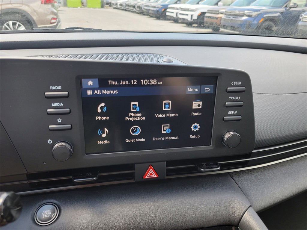 Used 2025 Hyundai Elantra Sport image 18