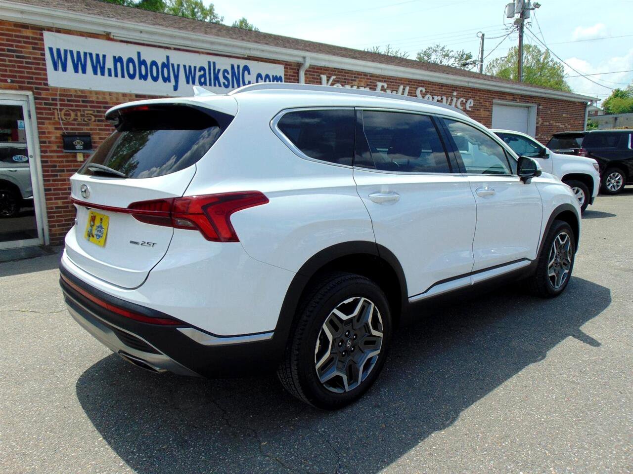 Used 2023 Hyundai Santa Fe Limited image 5