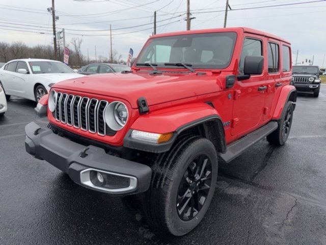Used 2025 Jeep Wrangler Sahara 4xe image 25
