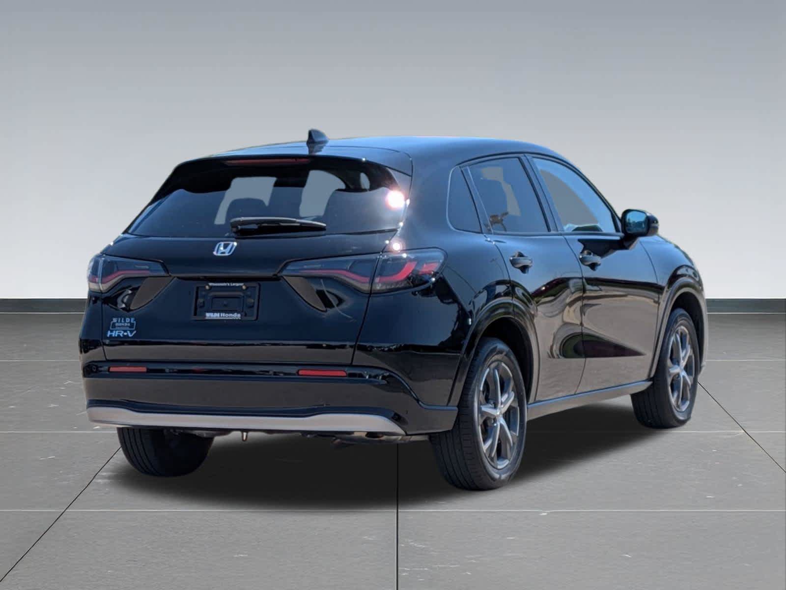 Certified 2024 Honda HR-V EX-L image 5