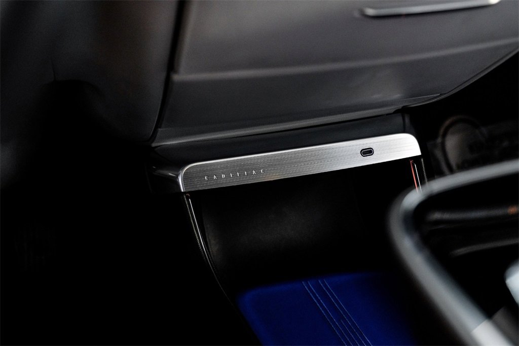 Used 2024 Cadillac Lyriq Luxury image 28