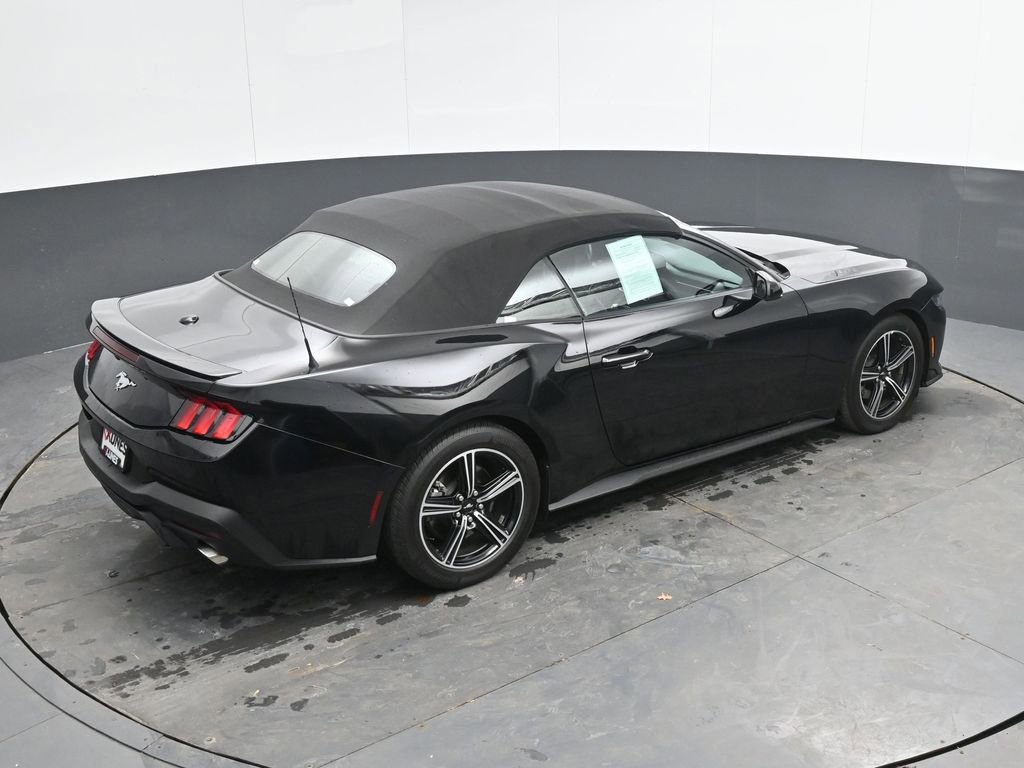 Used 2025 Ford Mustang Premium image 36