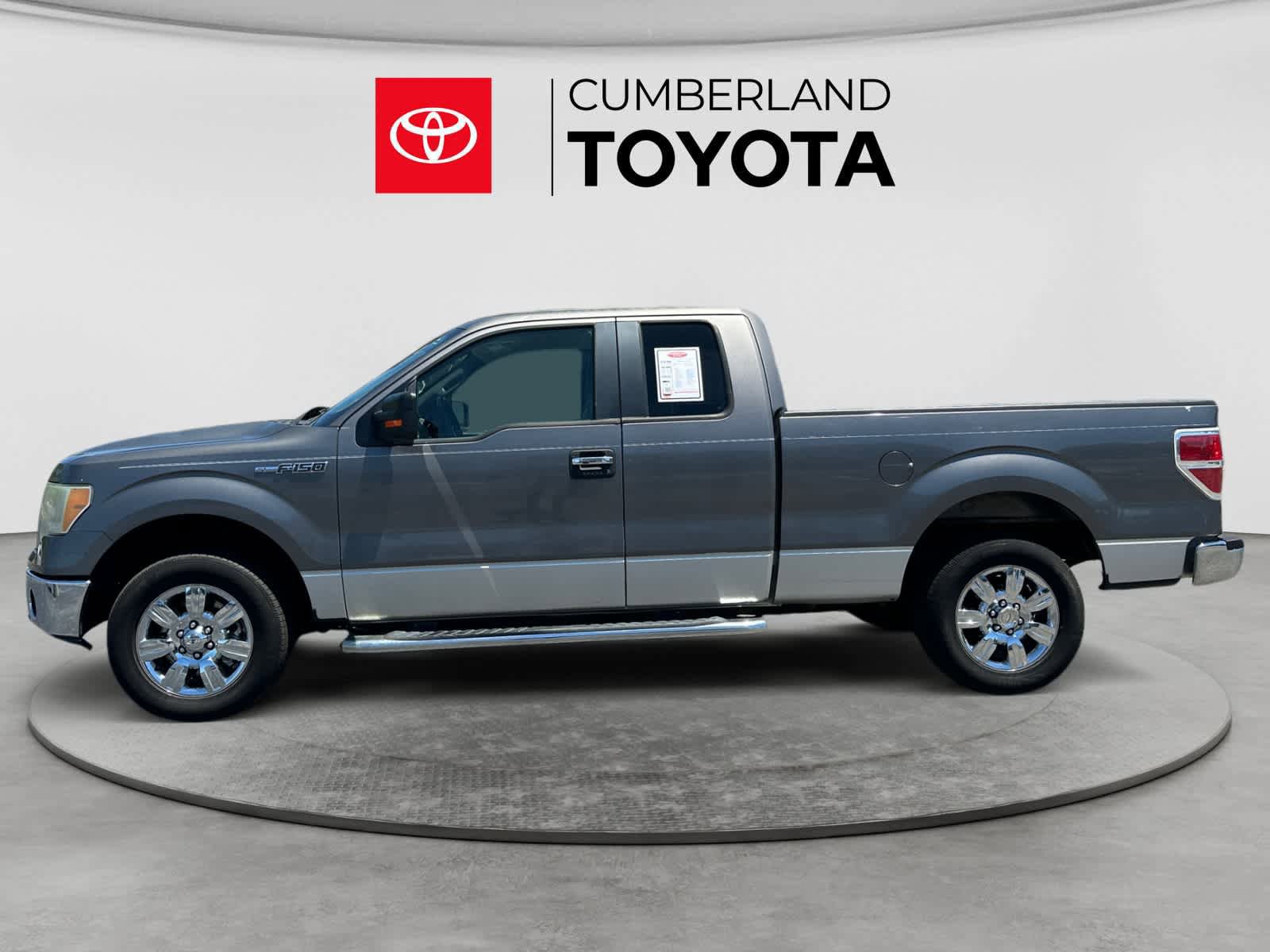 Used 2010 Ford F150 XLT RWD image 2