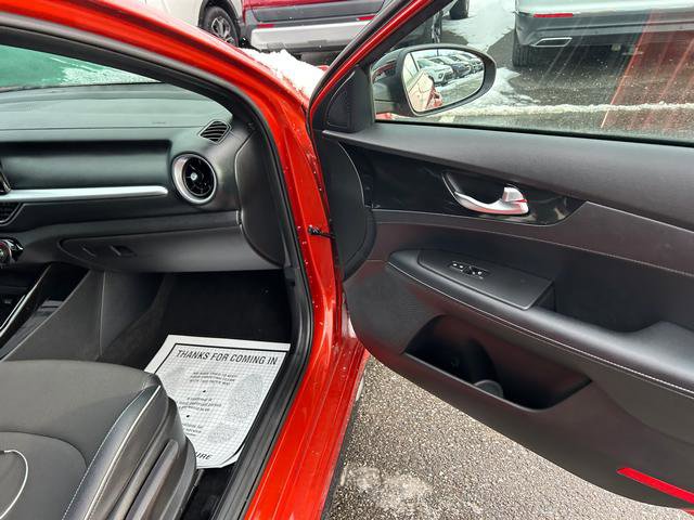 Certified 2023 Kia Forte GT-Line image 30