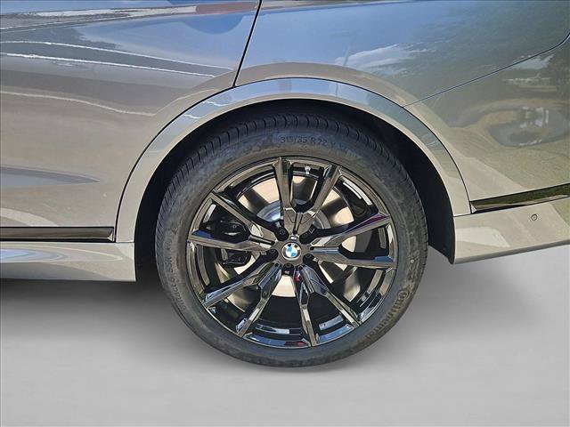 New 2027 BMW X7 M60i AWD/4WD image 7