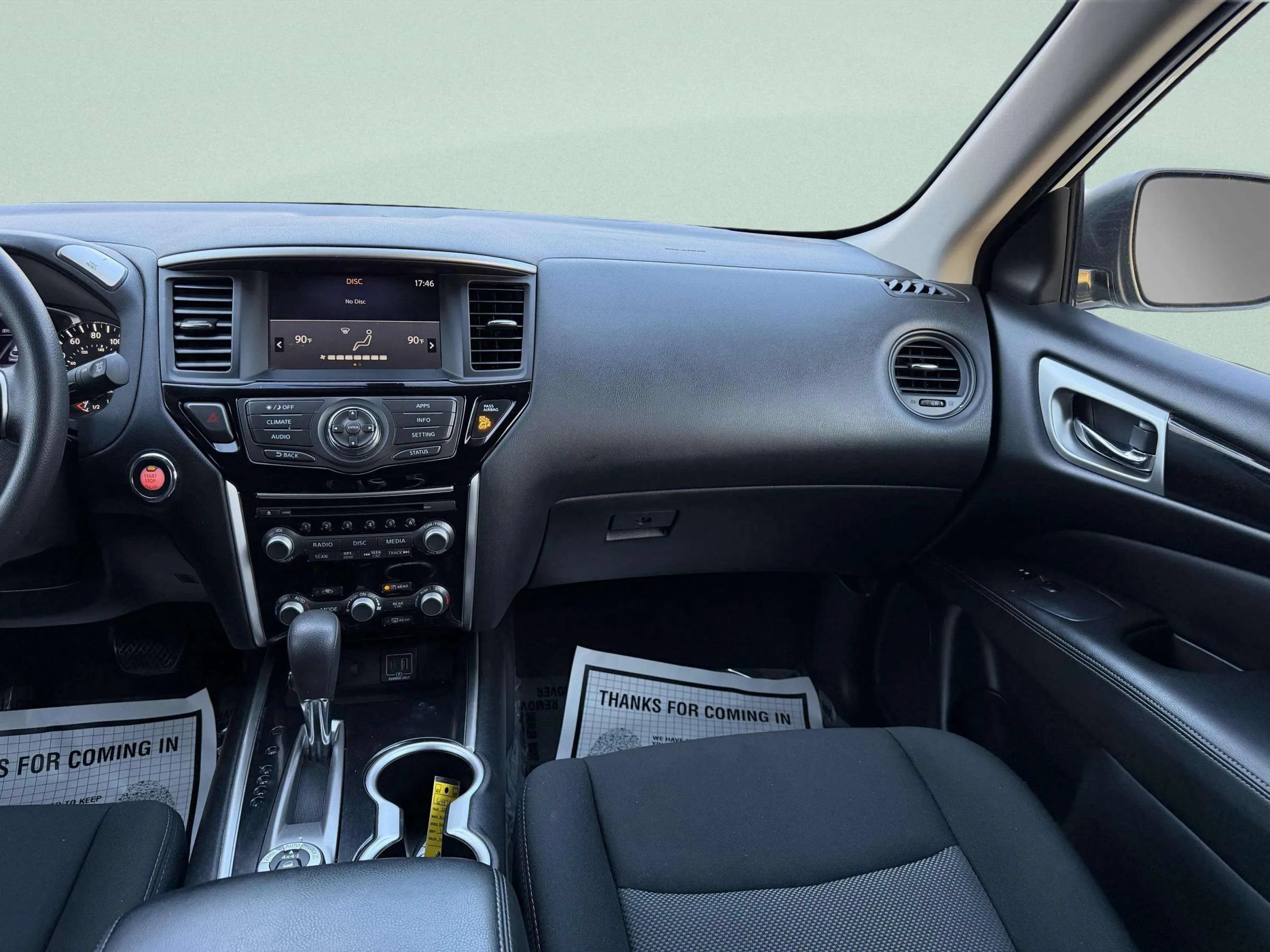 Used 2020 Nissan Pathfinder S AWD/4WD image 23