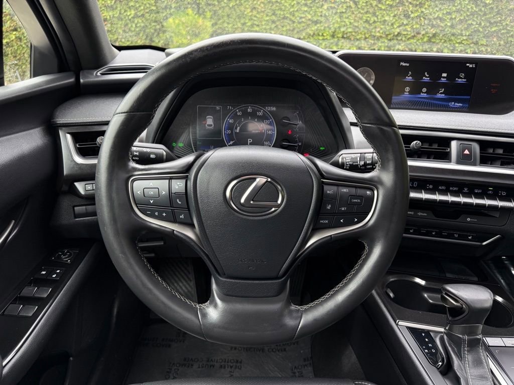 Used 2019 Lexus UX 200 w/ Premium Package FWD image 19