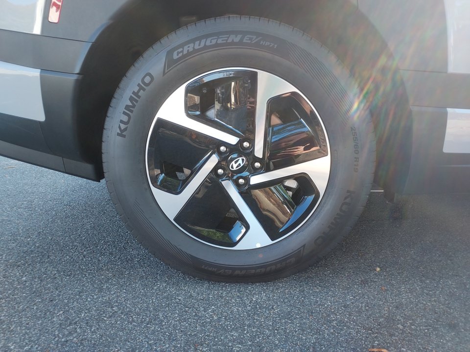 New 2026 Hyundai Ioniq 9 SE AWD/4WD image 31