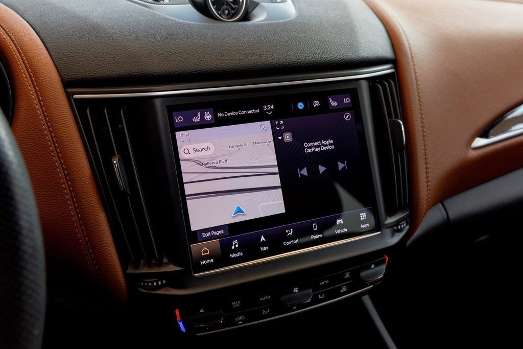 Certified 2022 Maserati Levante GT image 20